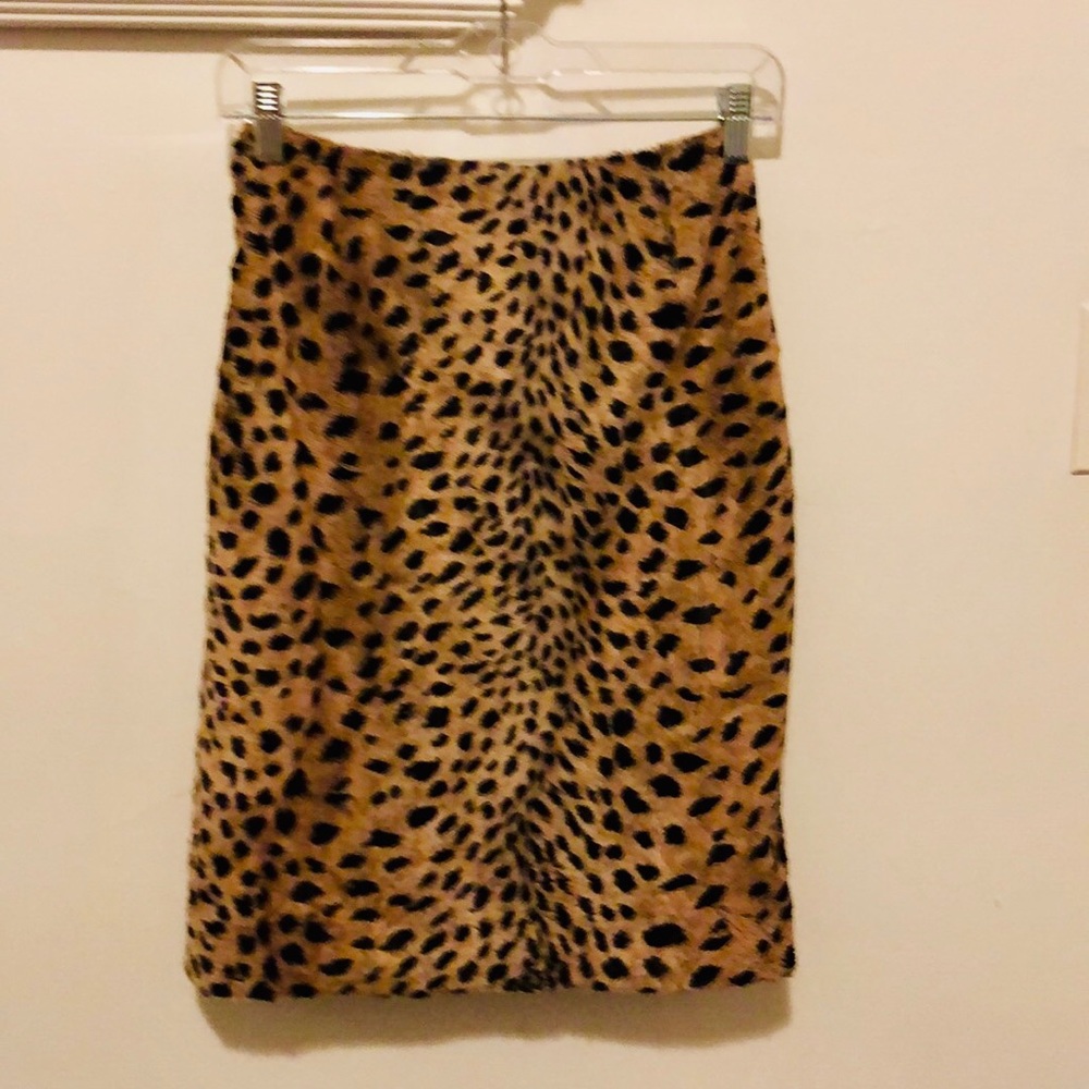 Oscar De La Renta Leopard Print Skirt